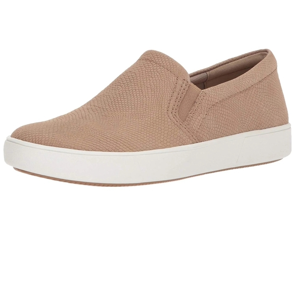 Naturalizer Women’s Slip-On Sneaker - Oatmeal